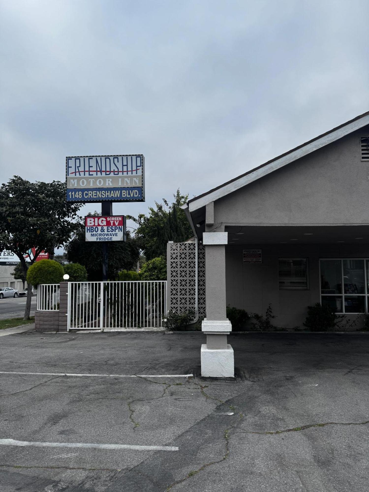 Friendship Motor Inn Los Angeles Exterior photo