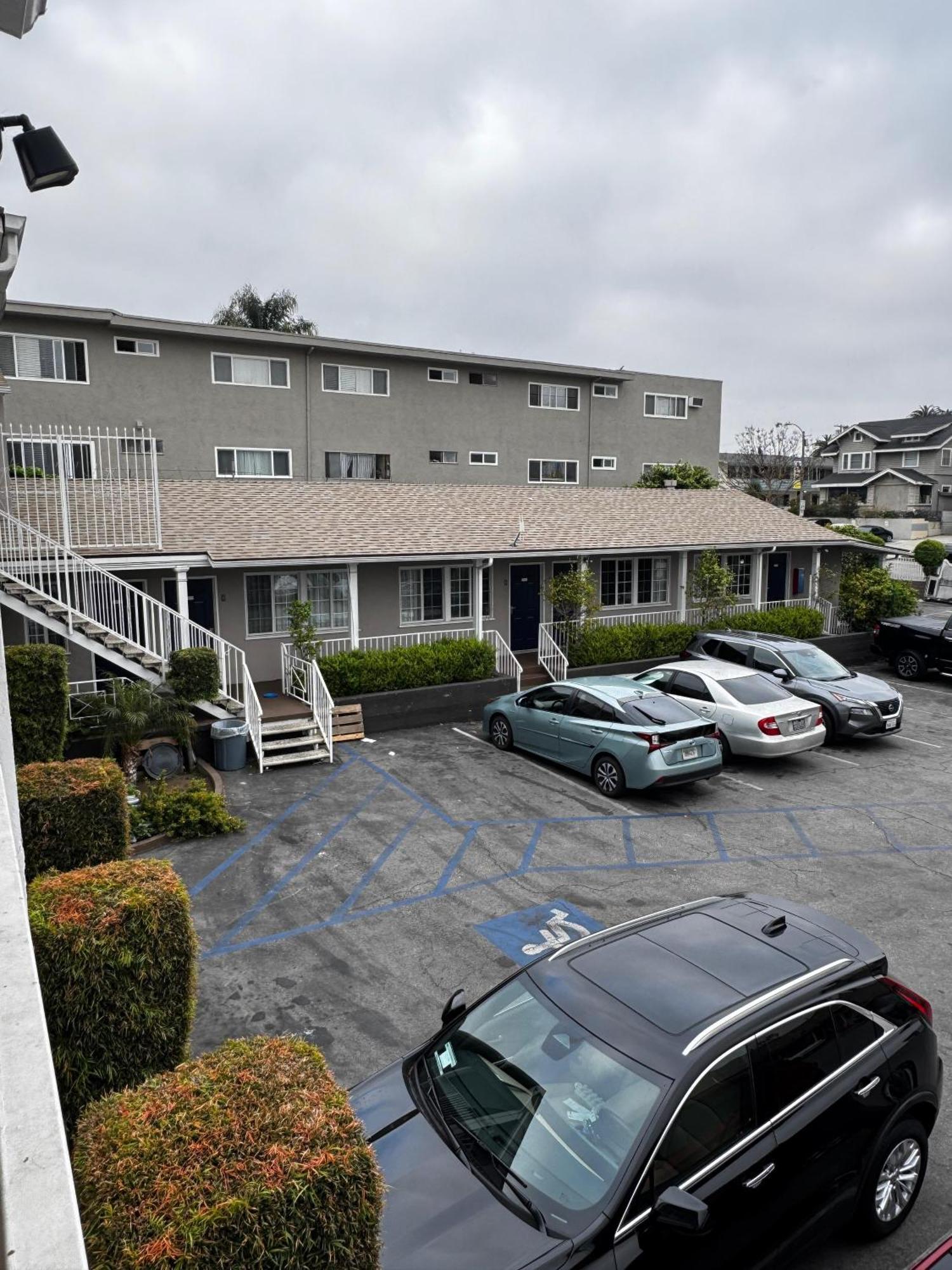 Friendship Motor Inn Los Angeles Exterior photo